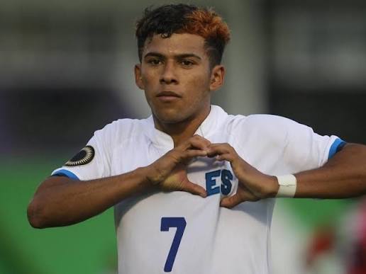 El Salvador โ Nelson Diaz